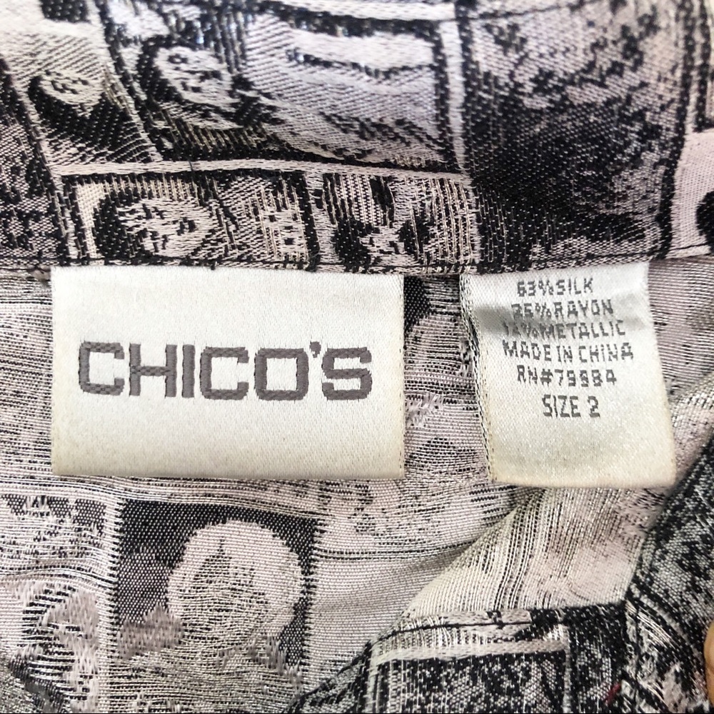 Vintage CHICOS silver shimmer top with pretty faces size 2/large - Picture 5 of 6
